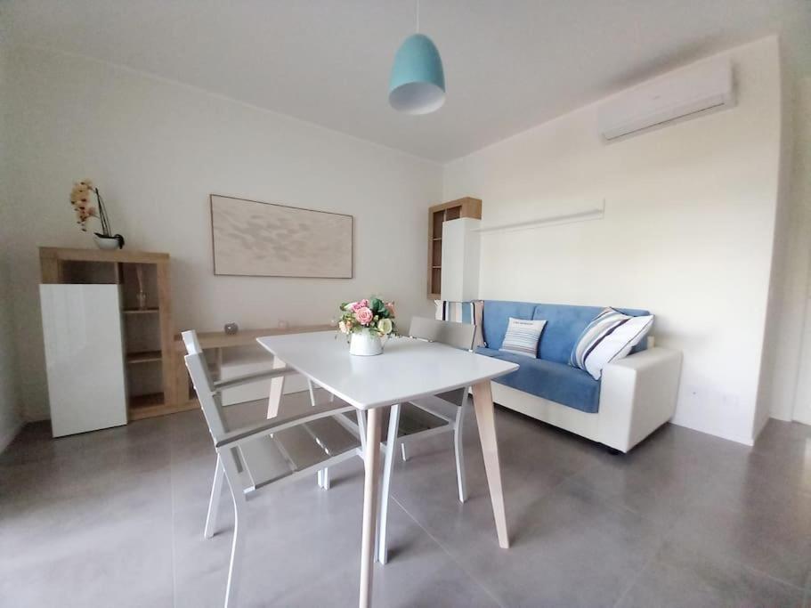 Luxury Home Near The Beach Private Parking Space Alghero Exterior photo